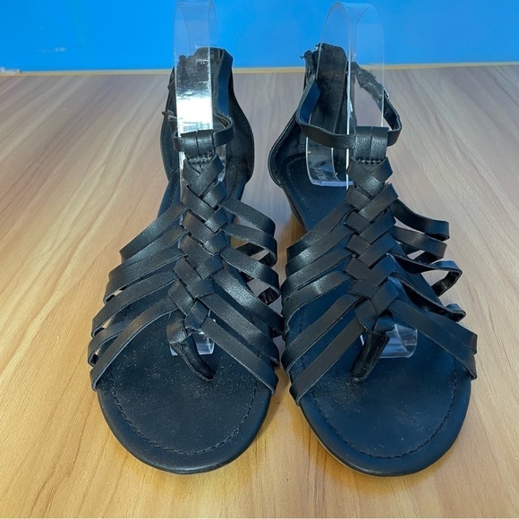 Apt 9 strappy braided flat sandal black size 9 vegan leather - Picture 1 of 7